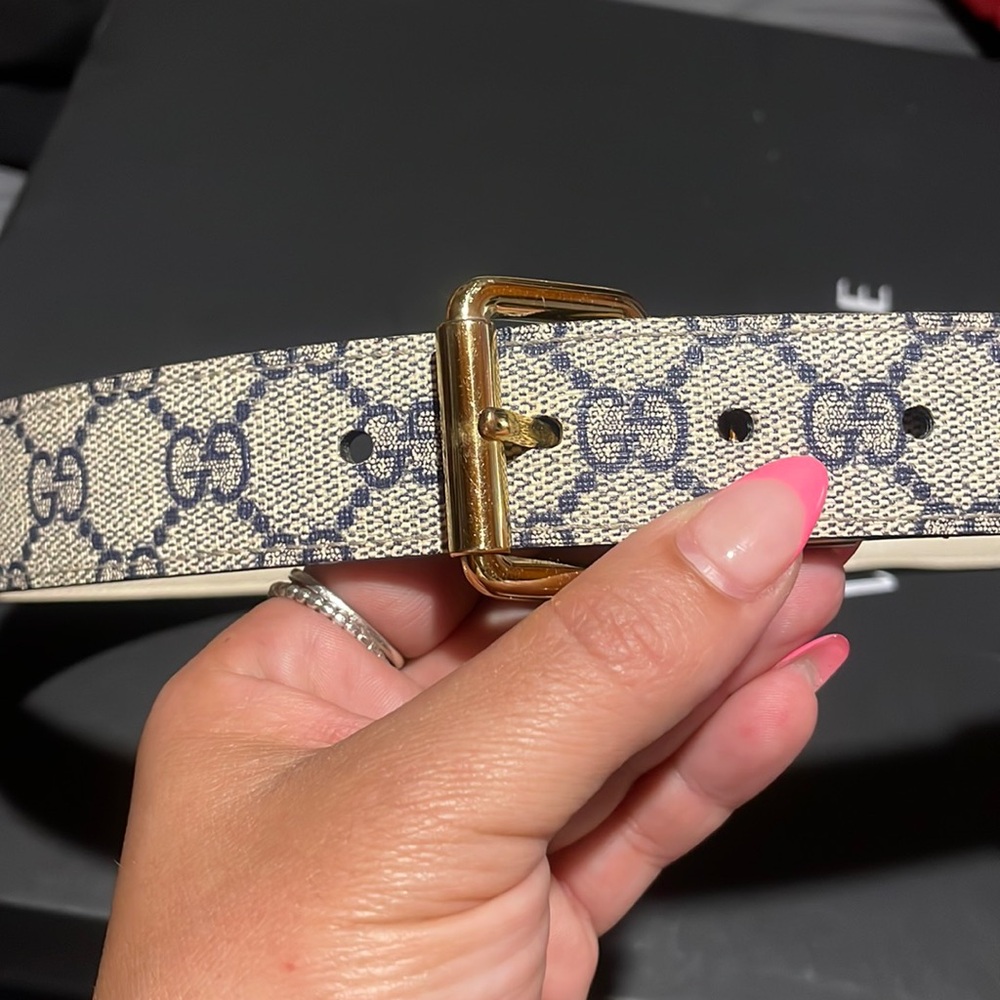 Gucci signature reverse belt